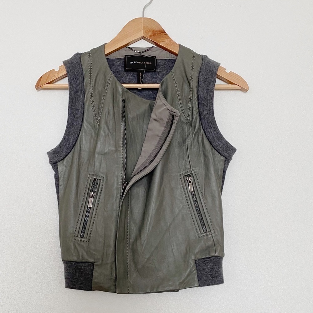 BCBGMaxAzria Leather Wool Vest Zip Up Olive Green Minimalist Quiet Luxury Size S - Picture 4 of 10
